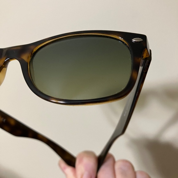 ?RAY-BAN POLARIZED GRADIENT NEW WAYFARER SUNGLASSES TORTOISE FRAME CASE & CLOTH main image 10
